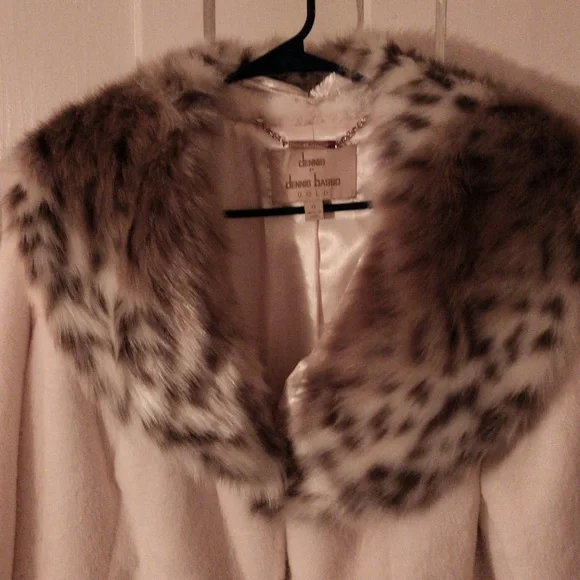 Dennis By Dennis Basso GOLD White Faux Fur Coat With Removable Collar NWOT